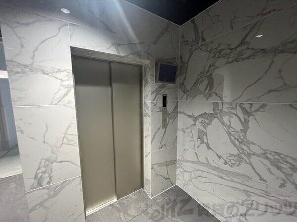 セレーノ南森町の物件内観写真