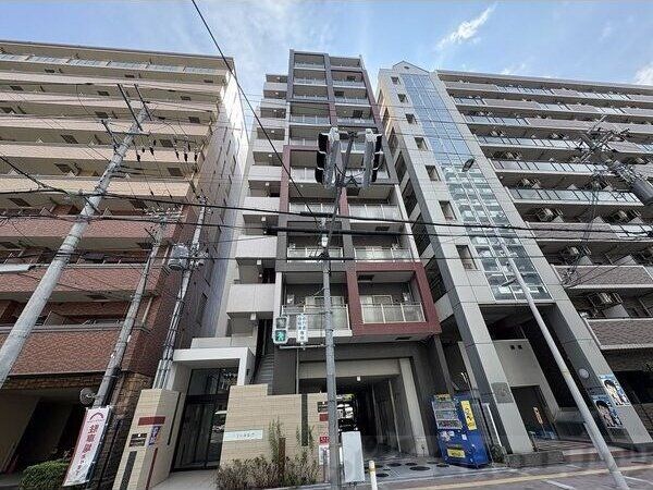 ハピネス江坂の物件外観写真