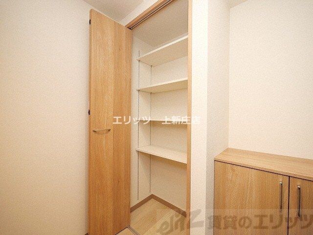 レジディア西天満の物件内観写真