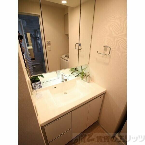 セイル江坂公園の物件内観写真