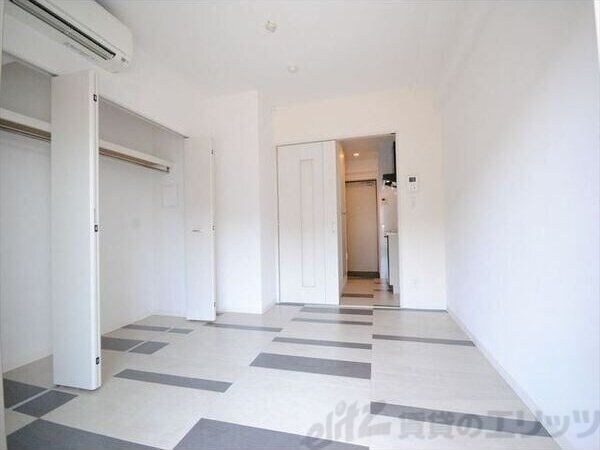 ウインズコート西中島の物件内観写真