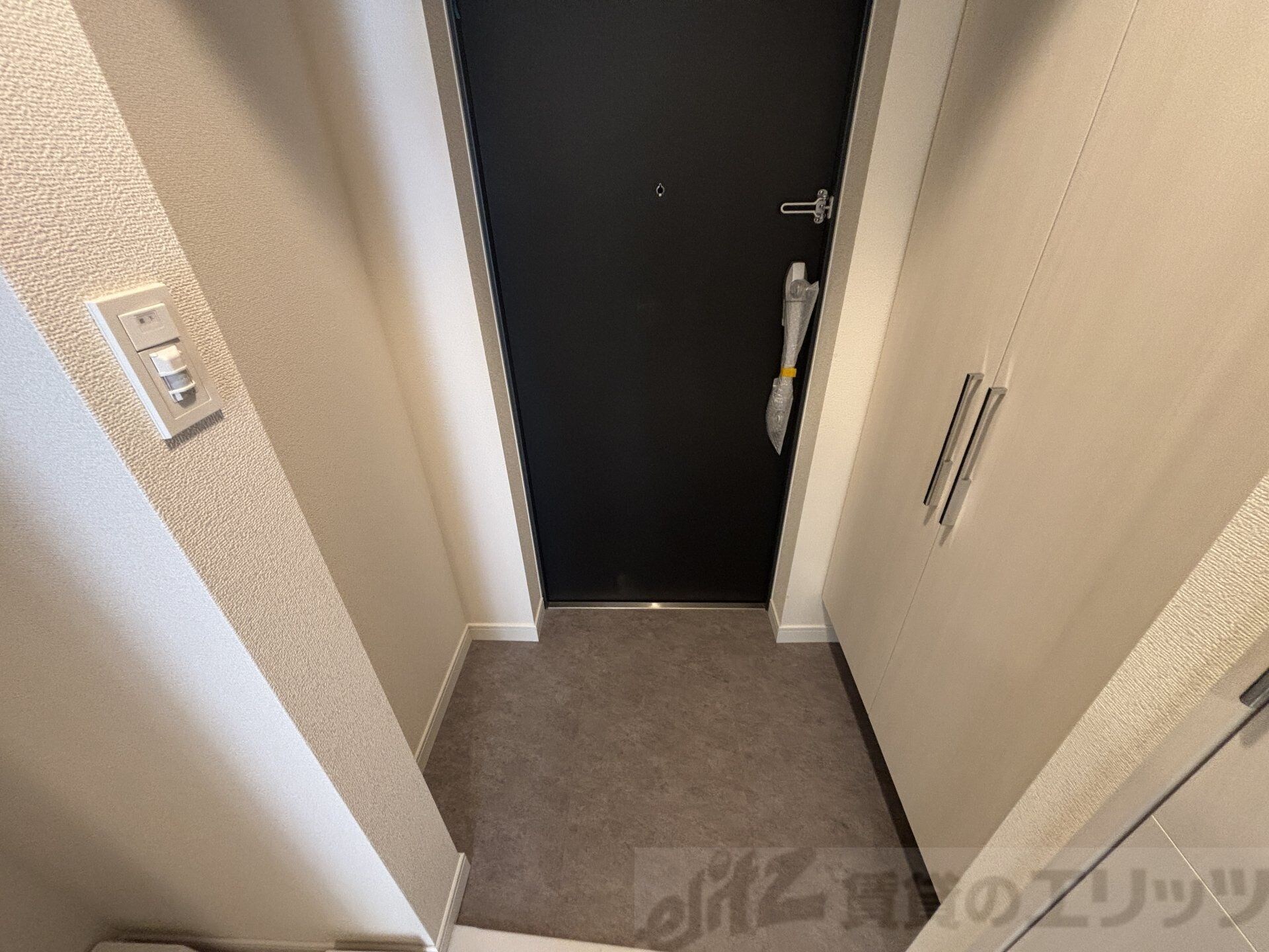 クレストコート江坂垂水町の物件内観写真