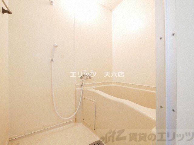 サン・ホワイティ豊里の物件内観写真