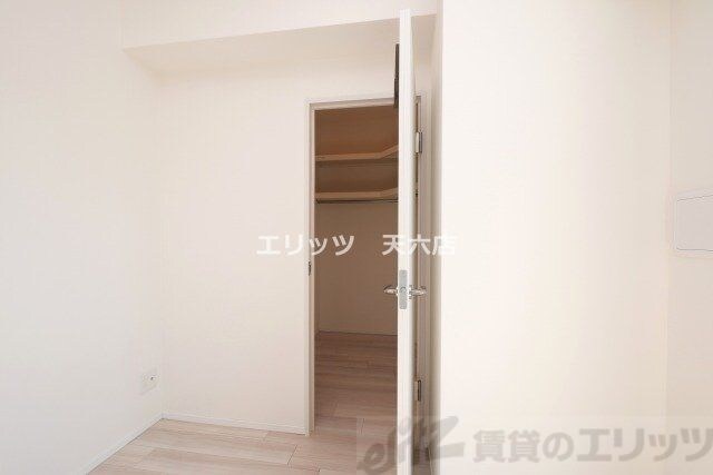 シーズンフラッツ梅田EASTの物件内観写真