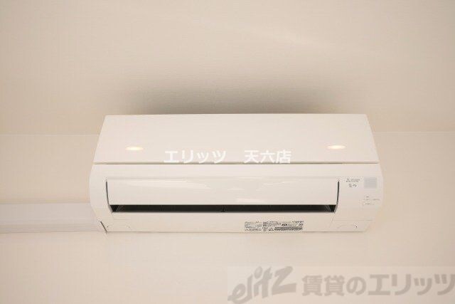 シーズンフラッツ梅田EASTの物件内観写真