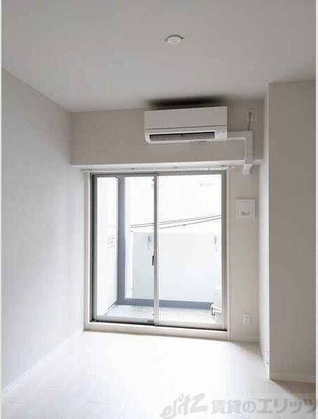 エムブイインプ新大阪の物件内観写真