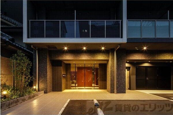 コンフォリア・リヴ新大阪Qの物件内観写真