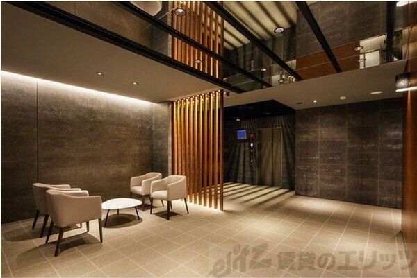 コンフォリア・リヴ新大阪Qの物件内観写真