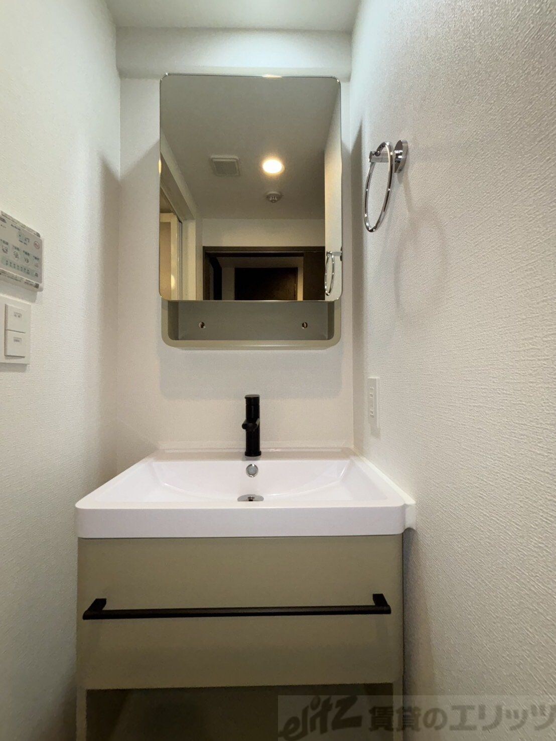 ArtizA緑地公園の物件内観写真