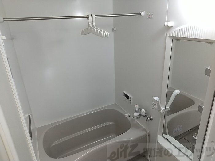 クロスロードA棟の物件内観写真