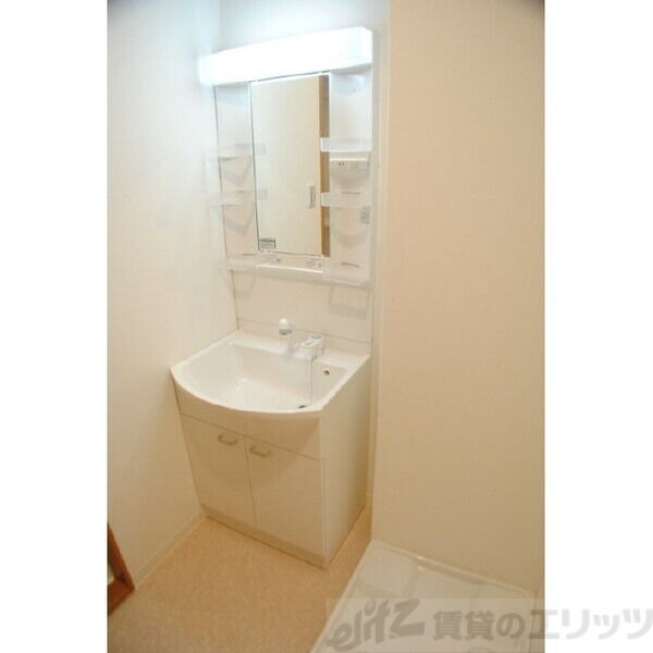 KTIレジデンス江坂の物件内観写真