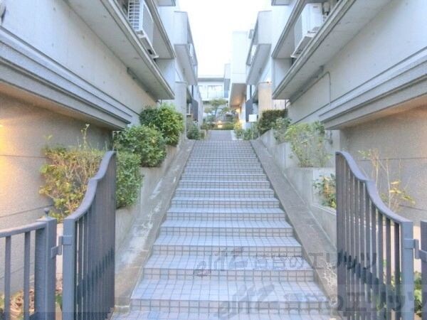 ラジュニール春日丘の物件内観写真