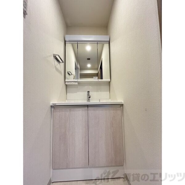 スプランディッド江坂駅前の物件内観写真