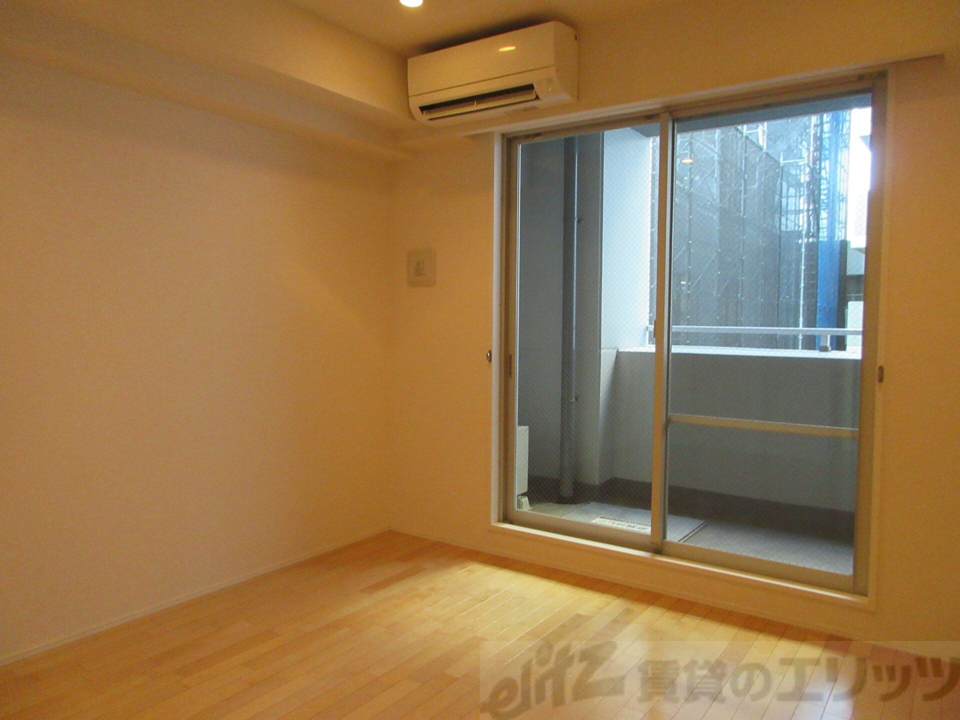 レジディア江坂の物件内観写真