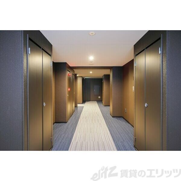 レジディア江坂の物件内観写真