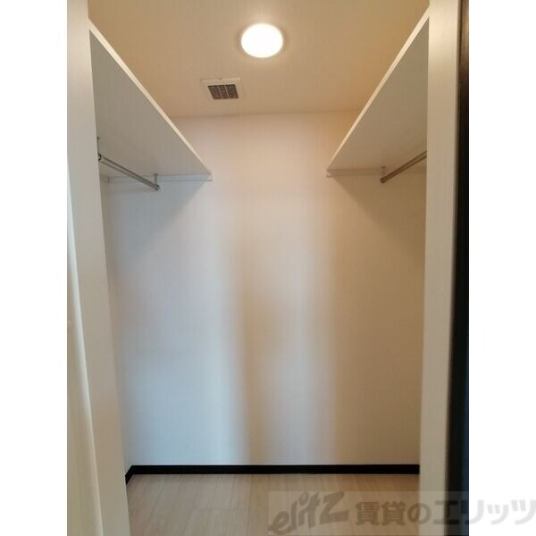 ヴェルドゥール南茨木の物件内観写真