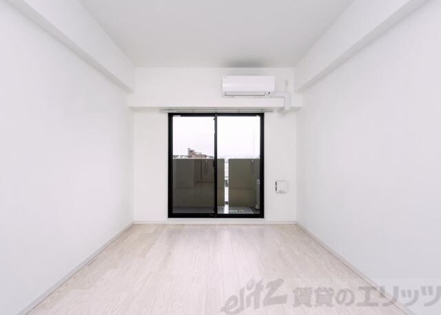 S-RESIDENCE江坂Alegriaの物件内観写真