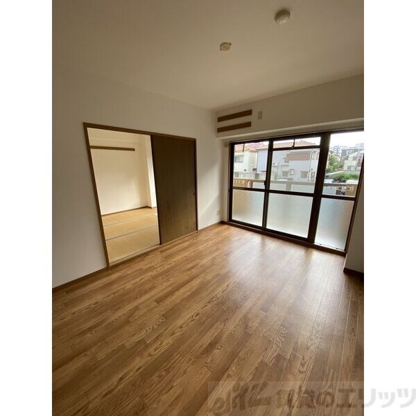 エクセレント千里丘の物件内観写真