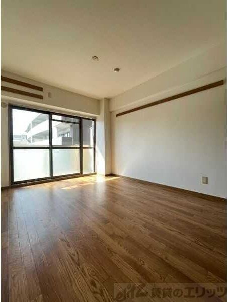 エクセレント千里丘の物件内観写真