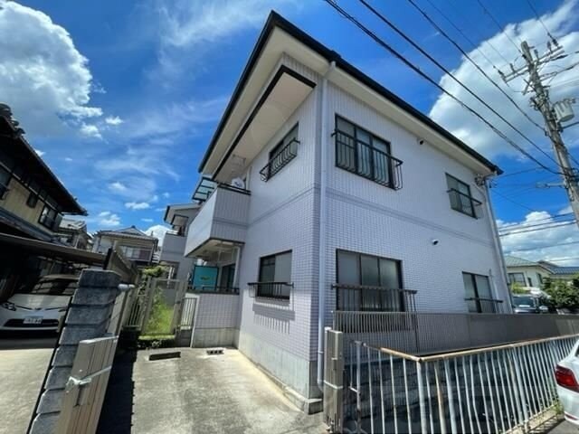 メゾンクレールの物件外観写真