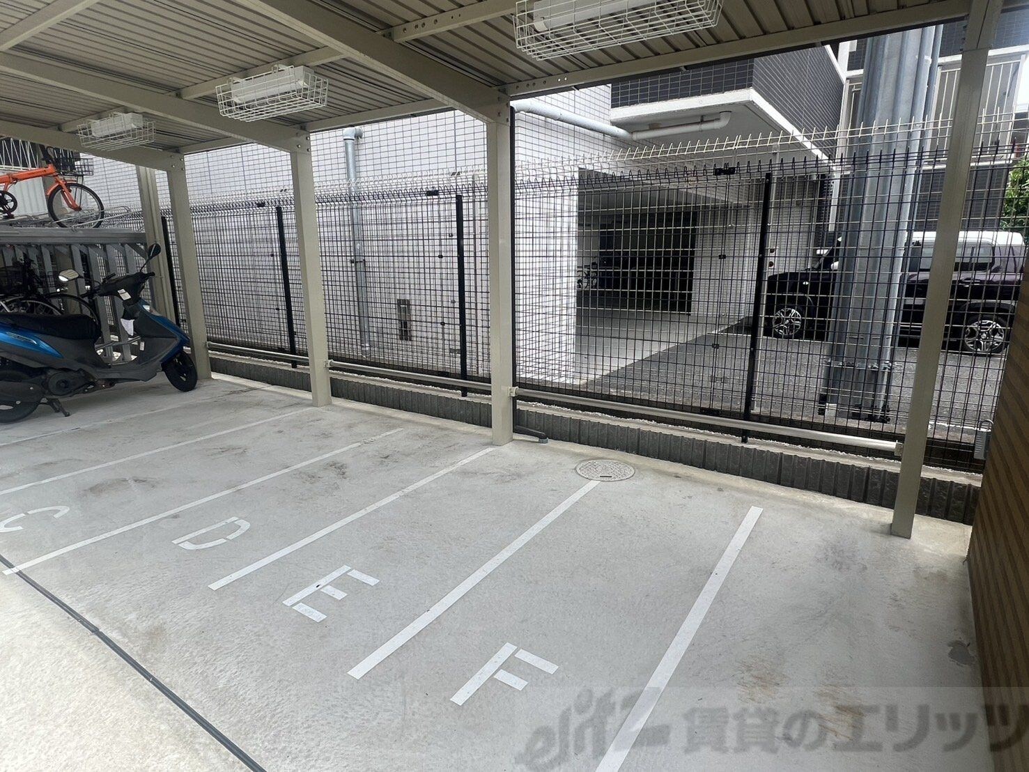 プレサンス江坂クォーレの物件内観写真