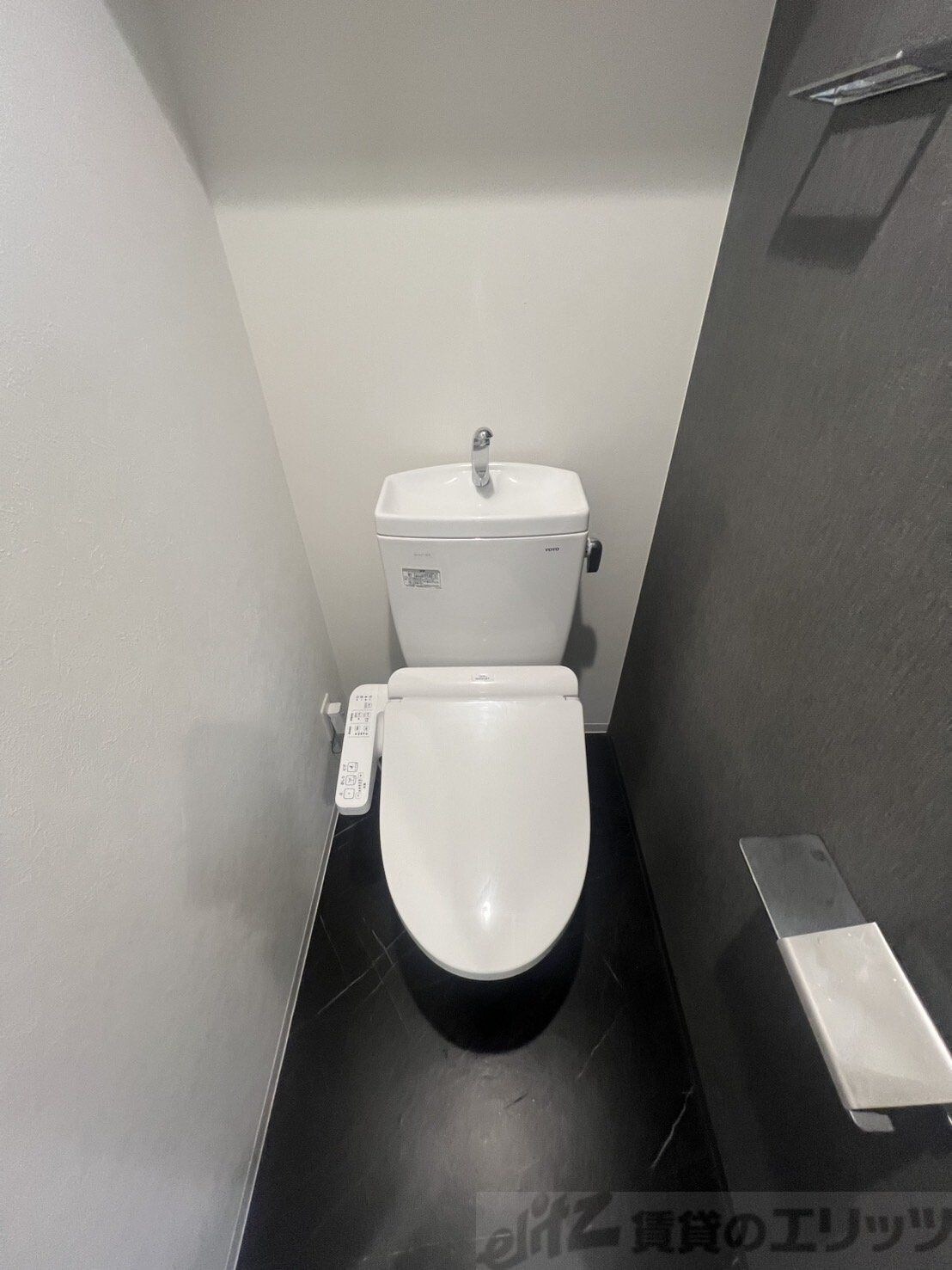 プレサンス江坂クォーレの物件内観写真