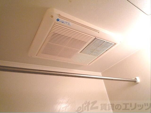 レオパレスイーズプレイスの物件内観写真