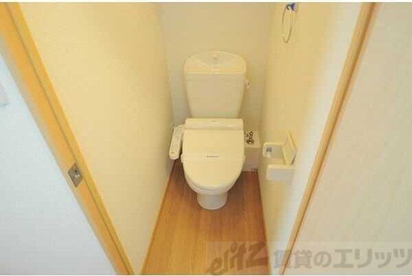 レオパレスイーズプレイスの物件内観写真