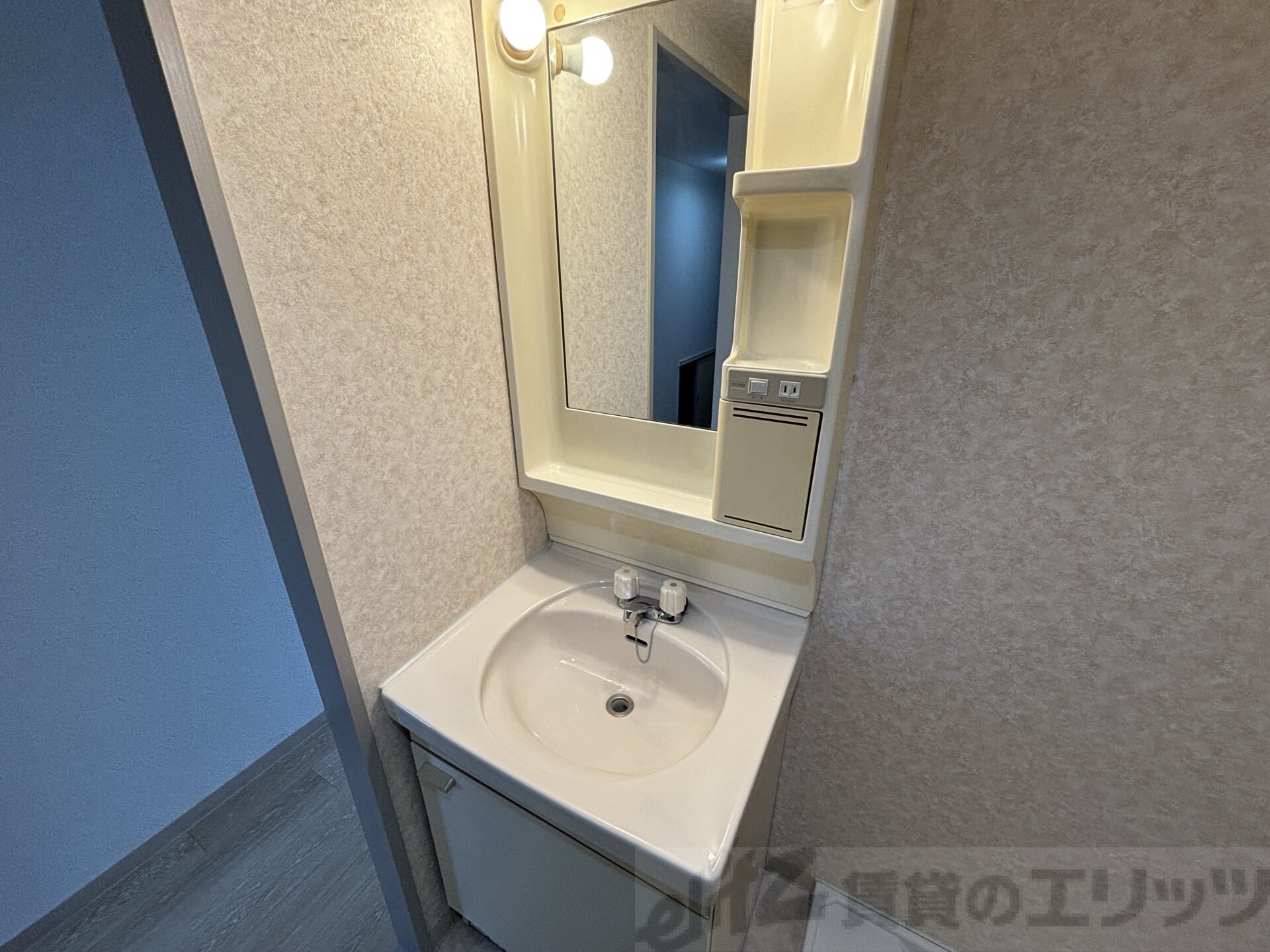 西田マンションの物件内観写真