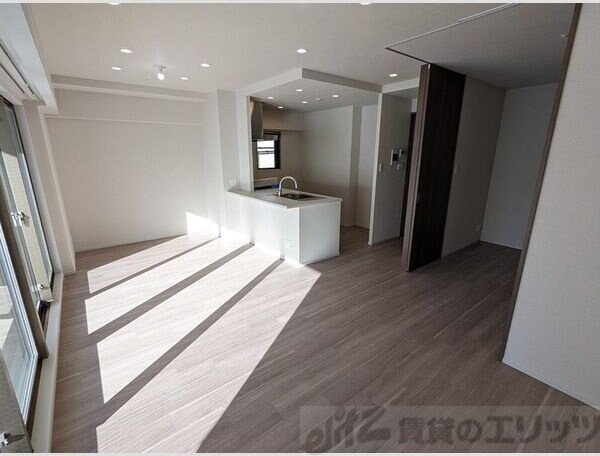 エスリード箕面船場阪大前の物件内観写真