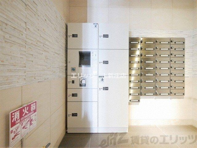 Mid Court 新大阪の物件内観写真