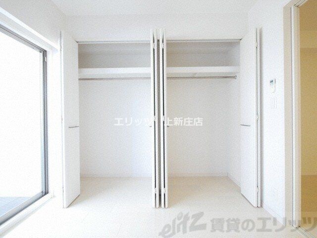 Mid Court 新大阪の物件内観写真