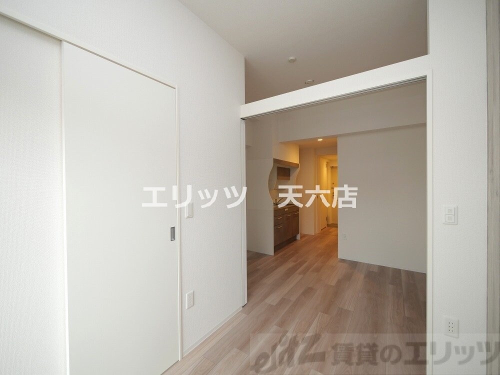 セレニテ新大阪エクラの物件内観写真