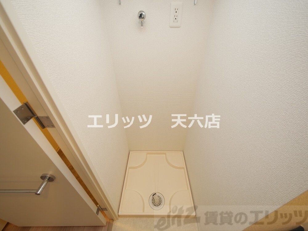 セレニテ新大阪エクラの物件内観写真