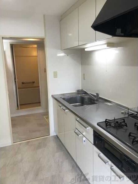 サンシャイン江坂の物件内観写真