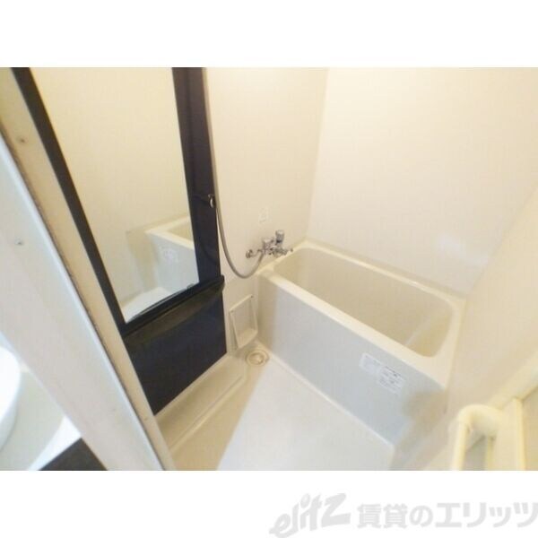 エスリード江坂江の木町の物件内観写真