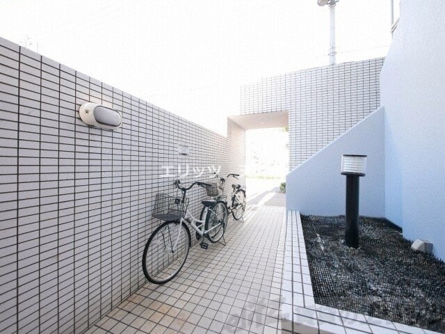 サン・ホワイティ豊里の物件内観写真