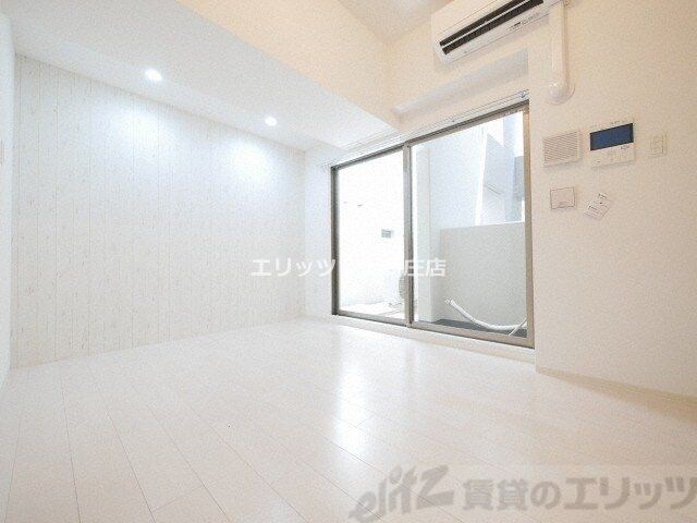 セレニテ梅田ルフレの物件内観写真