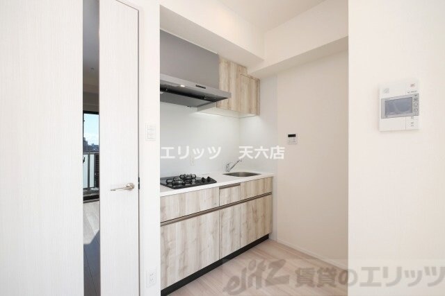 シーズンフラッツ梅田EASTの物件内観写真