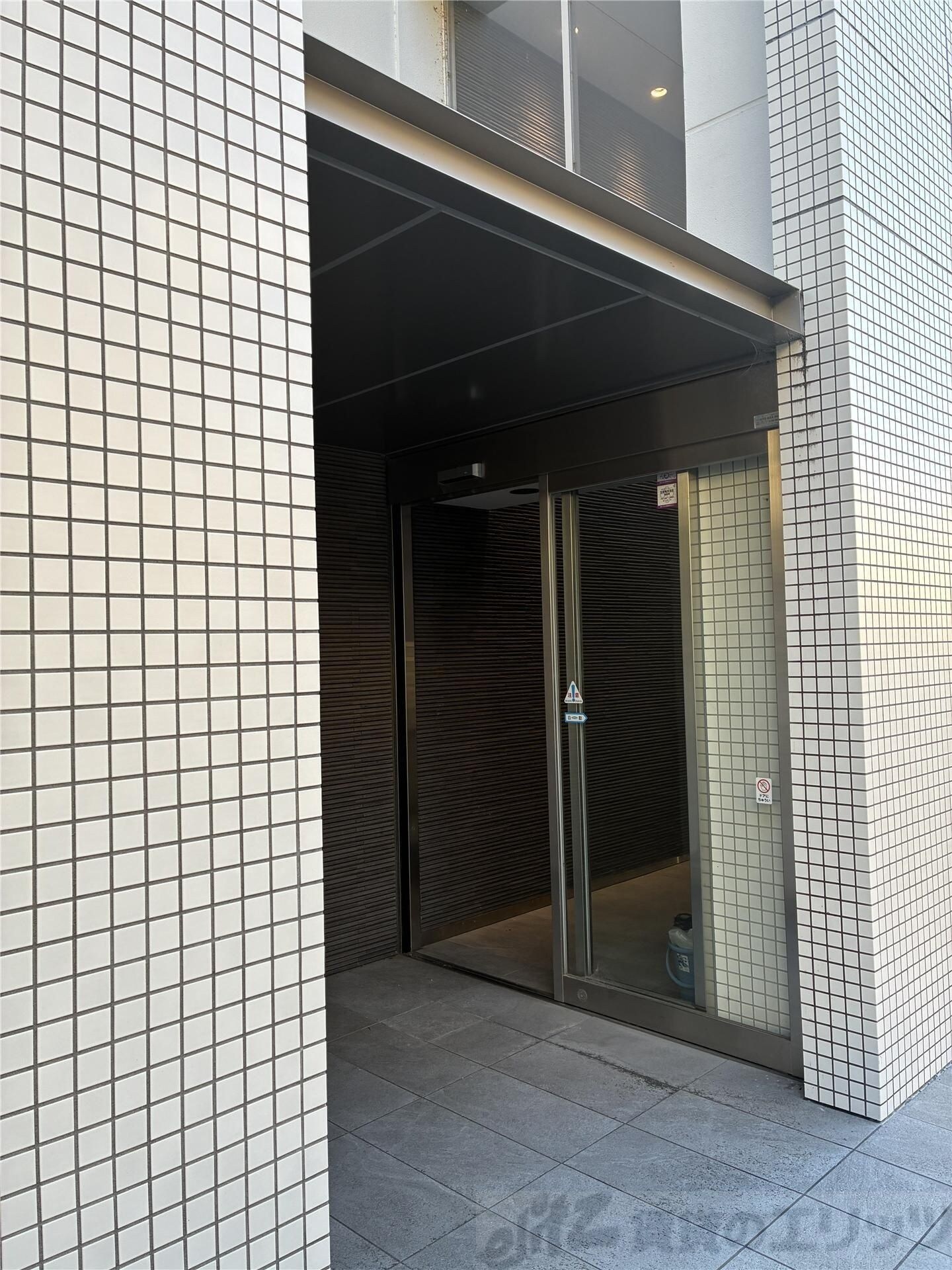 マインズ・コム高槻天神の物件内観写真