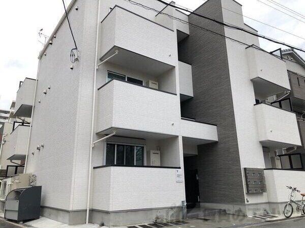 TATERUApartment大道南1丁目の物件外観写真