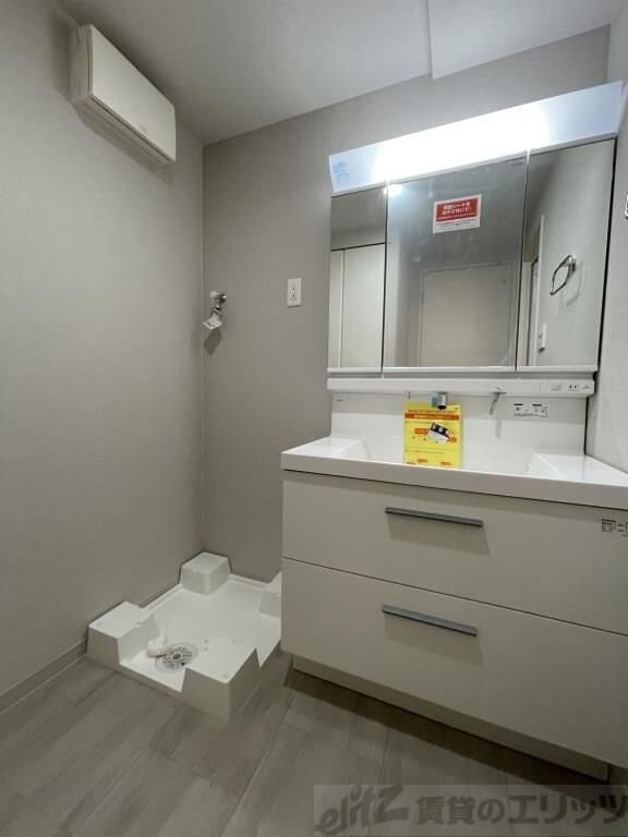 グランヴィラッセ北梅田の物件内観写真