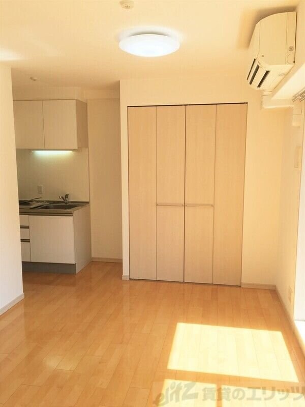 クレグラン北梅田の物件内観写真