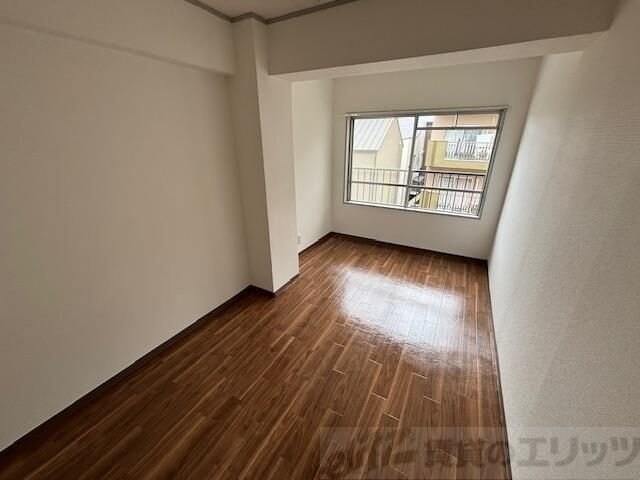 マンション紫明園の物件内観写真