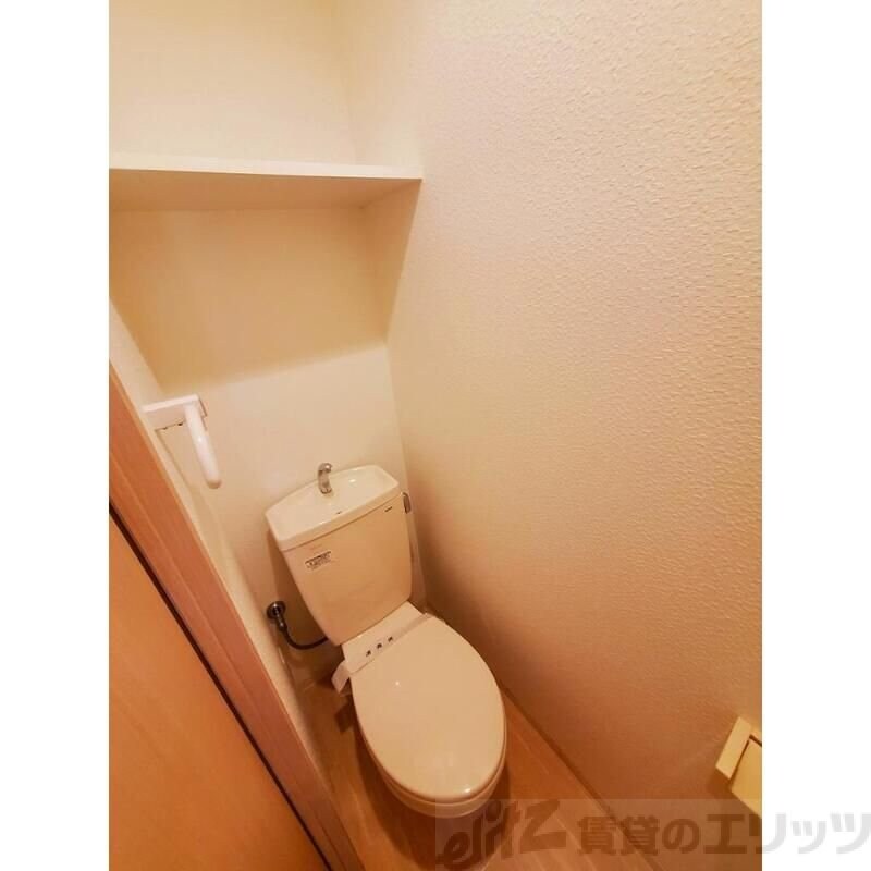 フジロイヤルローズコートの物件内観写真