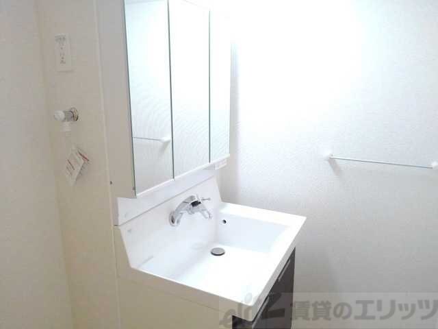 パインルーツIIIの物件内観写真