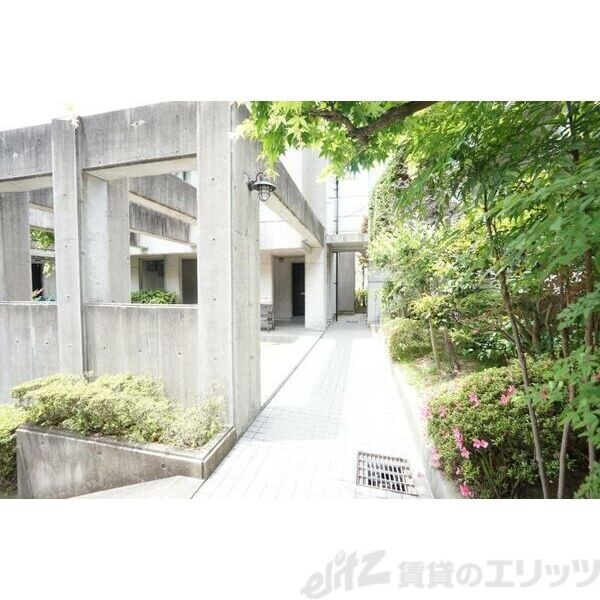 ラジュニール春日丘の物件内観写真