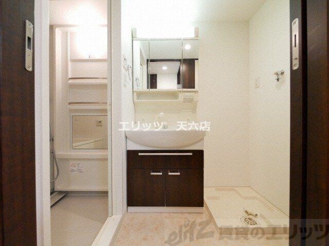 グランシス江坂の物件内観写真