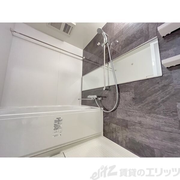 スプランディッド江坂駅前の物件内観写真