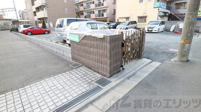 Station side courtの物件内観写真